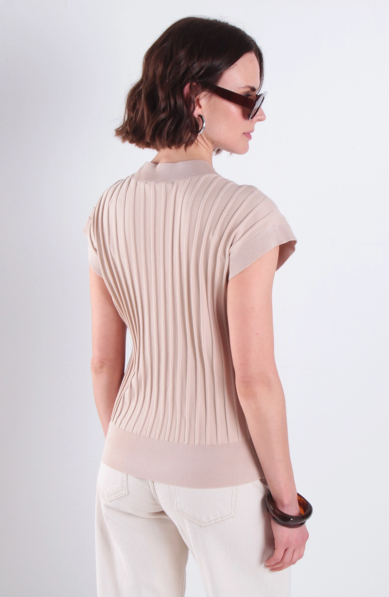 POLERA MANGA CORTA TEJIDA ESCOTE V - 4