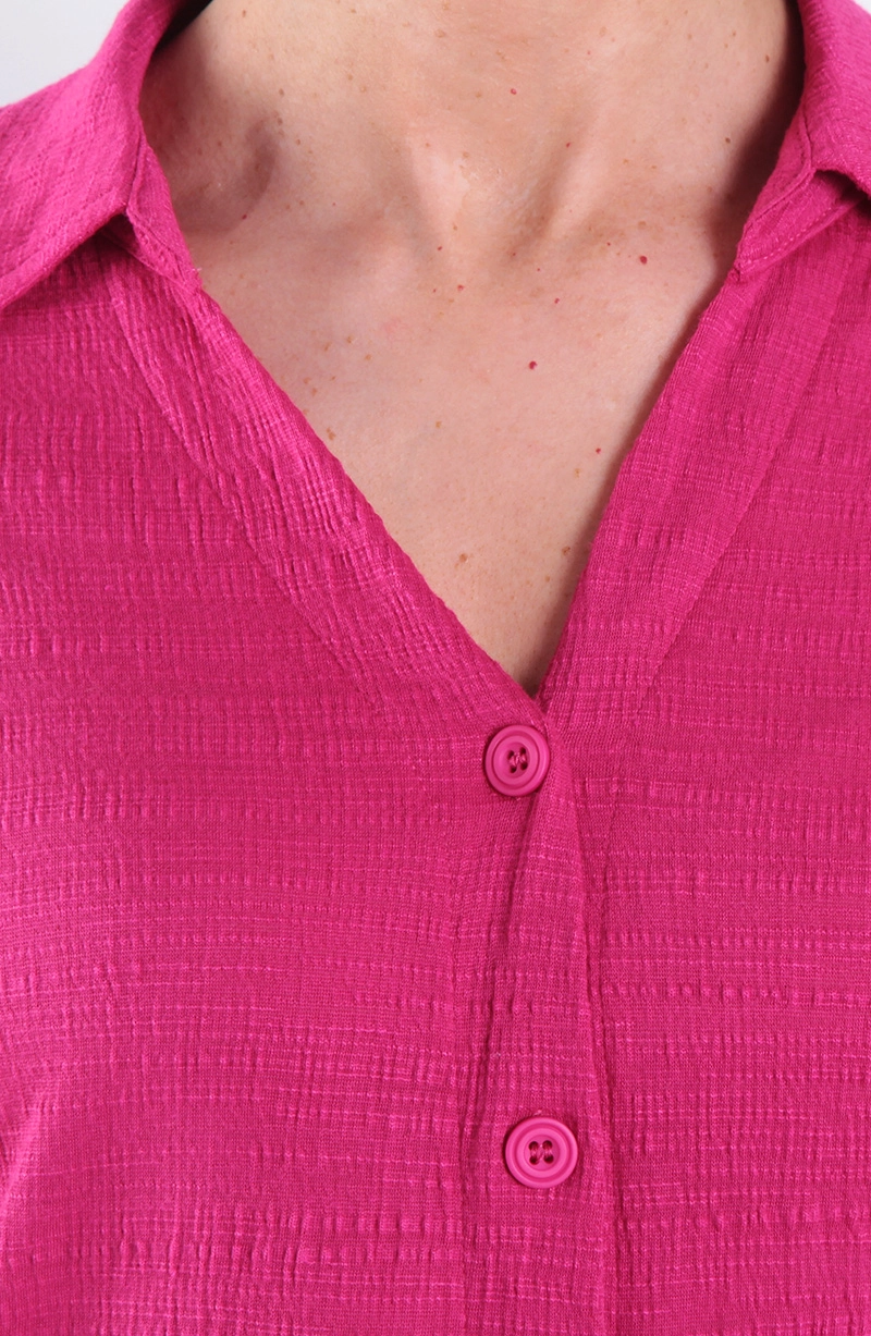 BLUSA MANGA LARGA ABOTONADA EN DELANTERO ESCOTE V - 2