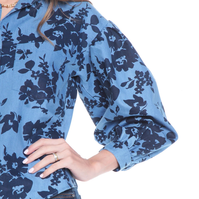 BLUSA MANGA LARGA DENIM ESTAMPADO ABOTONADA EN DELANTERO - 2