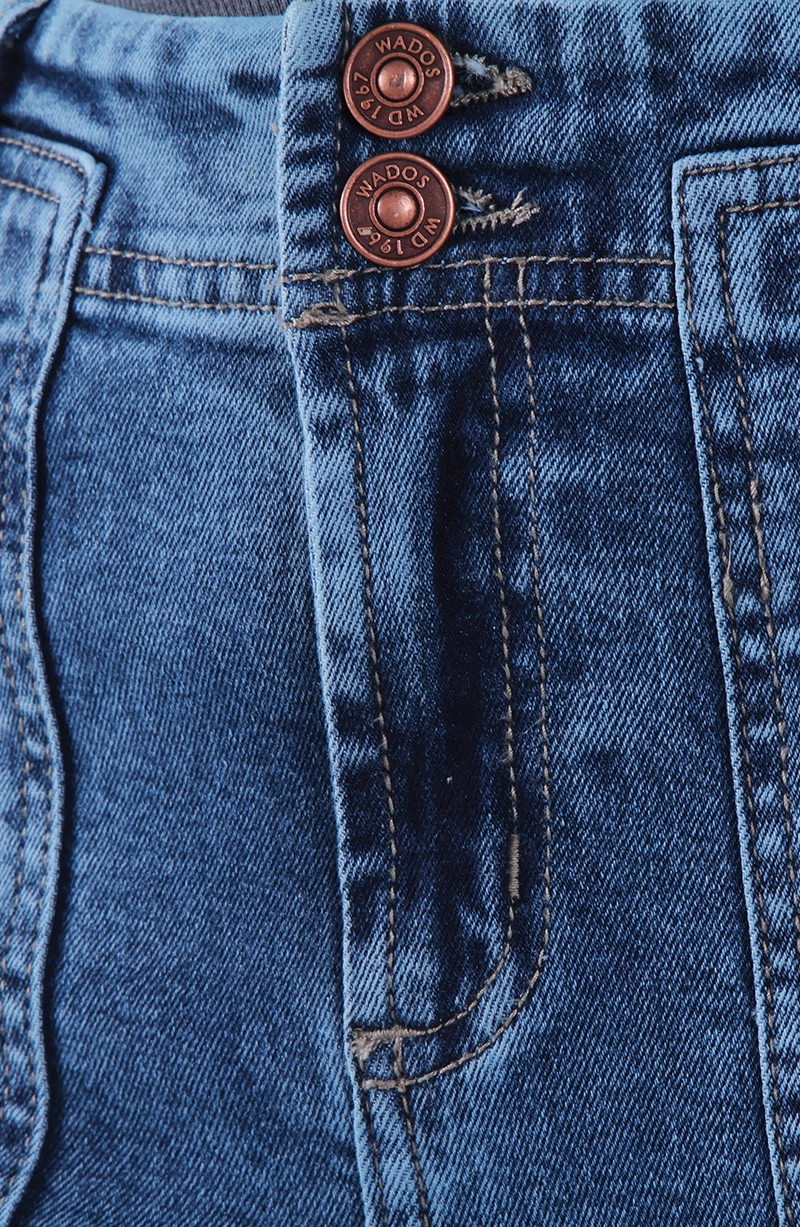 JEANS MUJER CARGO RECTO TIRO ALTO PRETINA MEDIA DOS BOTONES - 2