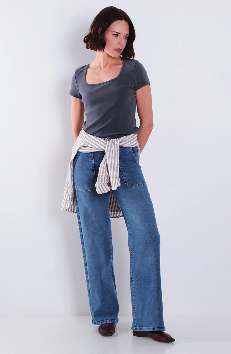 JEANS MUJER CARGO RECTO TIRO ALTO PRETINA MEDIA DOS BOTONES - 3