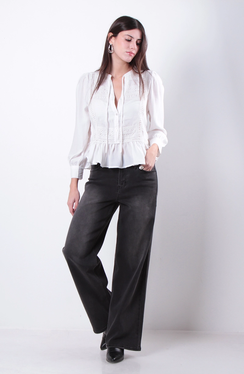 JEANS MUJER  WIDE LEG TIRO ALTO PRETINA  BASICA 1 BOTON - 3