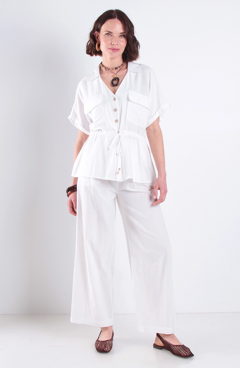 BLUSA MANGA CORTA ABOTONADA  DELANTERO CON CINTURA AJUSTABLE - 3