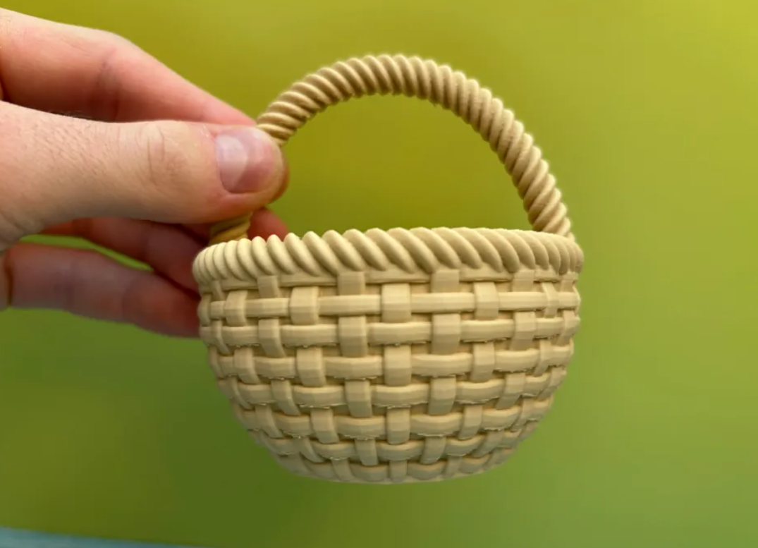 CESTA DE PASCUA PEQUEÑA TEJIDA - 2