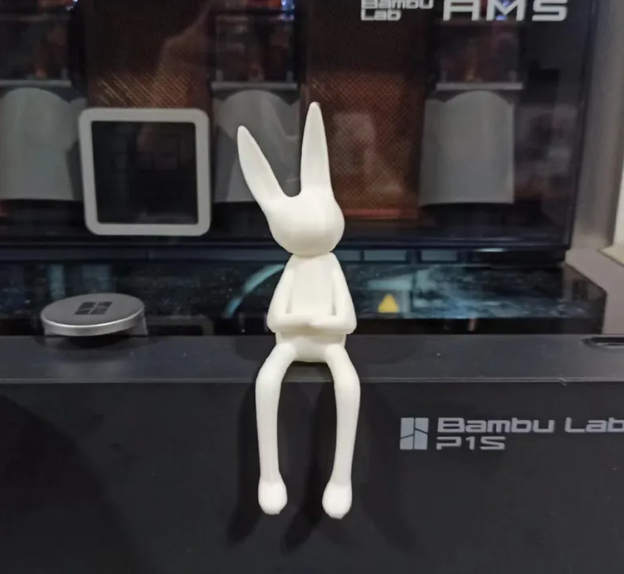 FIGURA DECORATIVA DE CONEJITO CON HUEVO - 2