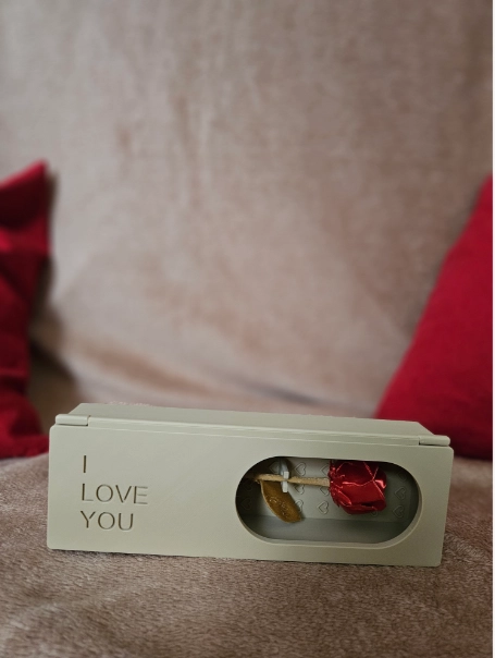 CAJA DE ROSAS DE SAN VALENTIN - 2