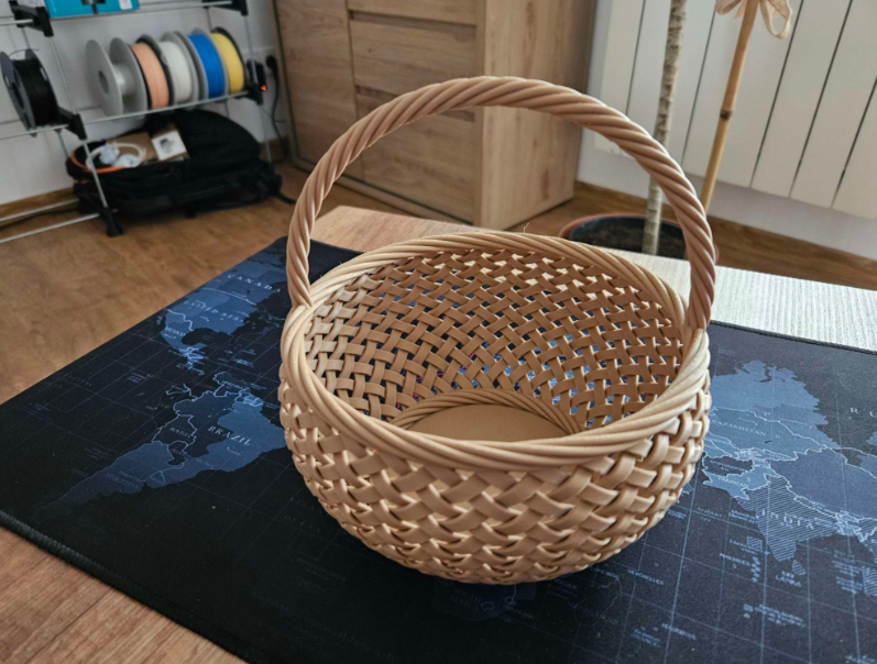 CANASTO TEJIDO DE PASCUA - 2