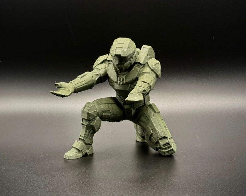 FIGURA DECORATIVA SOPORTE PARA BOLIGRAFOS DE HALO MASTER CHIEF - 2