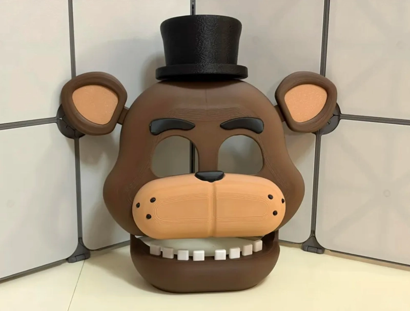 MASCARA DE FREDDY FAZBEAR - 1