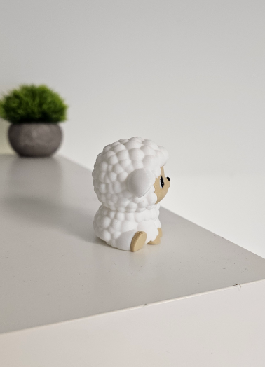 ESCULTURA DECORATIVA- MINI OVEJA TIERNA - 2