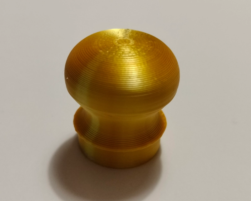 FIGURA DECORATIVA JOYERO CON TAPA ELEGANTE - 1