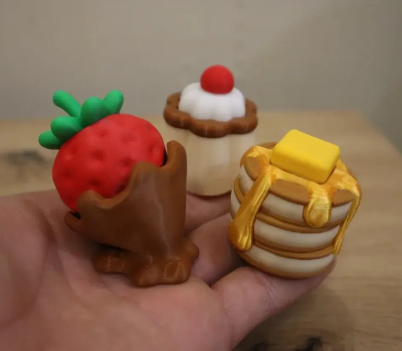 CLICKERS FIGURA PUDIN - FRESA CON CHOCOLATE - PANQUEQUE - 2