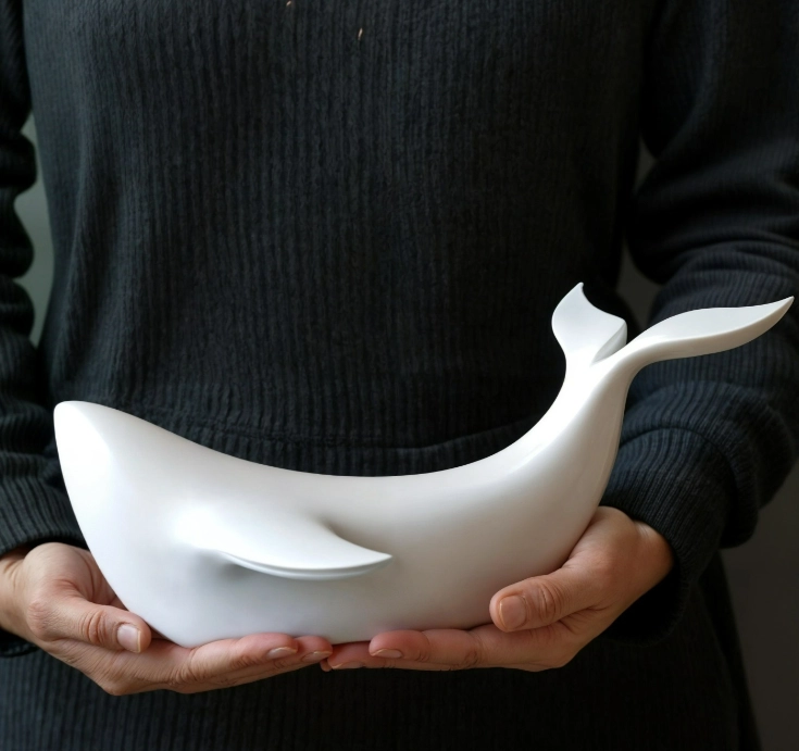FIGURA DECORATIVA DE BALLENA MODERNA - 1