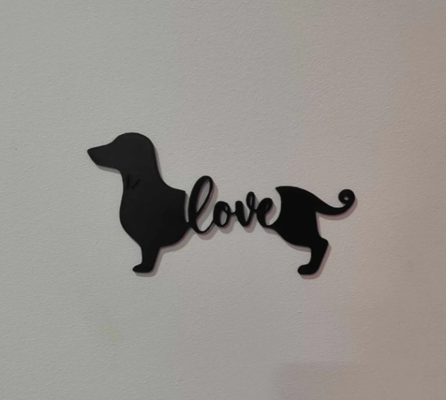 FIGURA DECORATIVA DE PARED PRINTS PATRO- SALCHICHA AMOR - 1