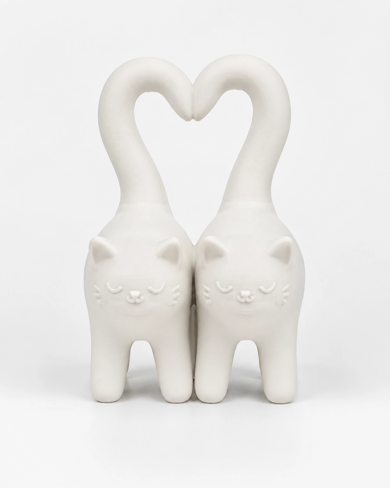 FIGURA DECORATIVA - GATITOS CON COLA CORAZON - 1