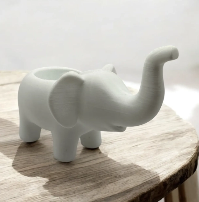 MACETERO DECORATIVO HOGAR- FORMA ELEFANTE 10 CM BLANCO - 5