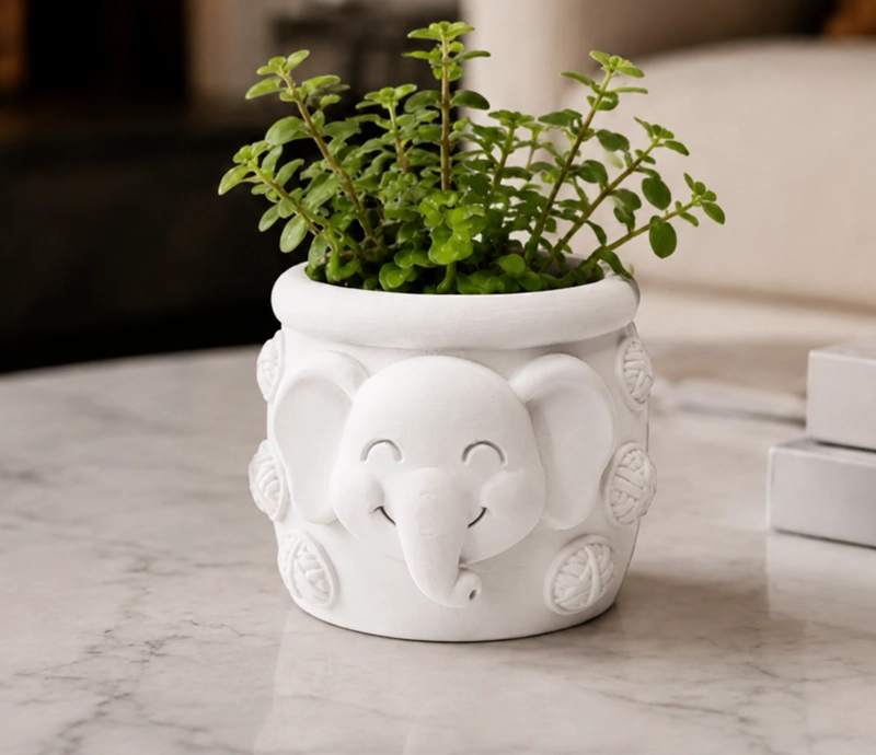 MACETERO DECORATIVO HOGAR- FORMA ELEFANTE TROMPITA 8 CM BLANCO - 1