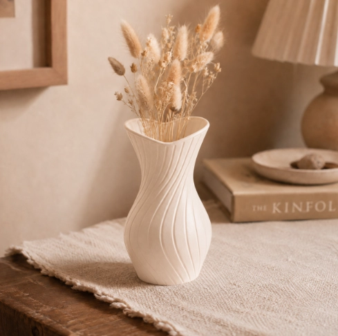 JARRON CURVO DE AMOR BEIGE 15 CM PARA EL HOGAR - 3