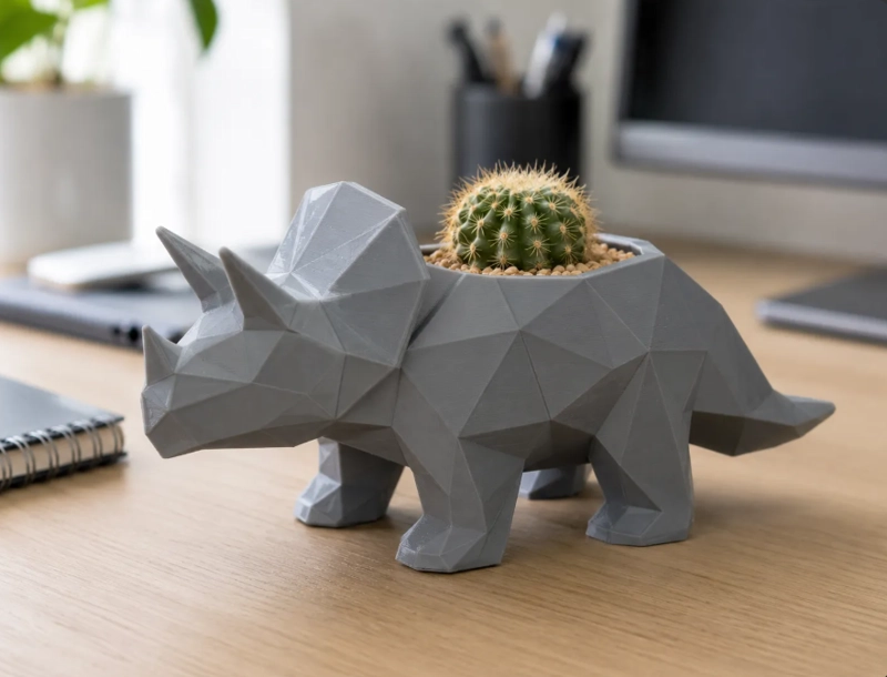 MACETERO DECORATIVO HOGAR- MACETA TRICERATOPS 12 CM GRIS - 1