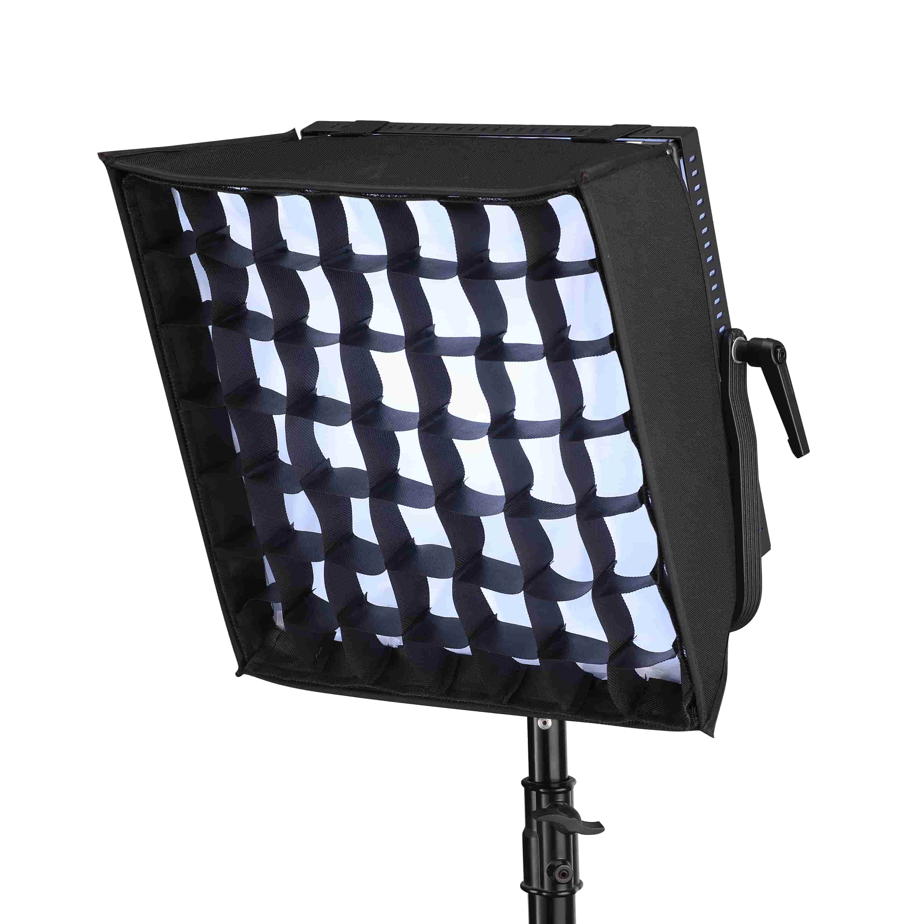 SOFTBOX CON GRILLA VISICO PARA LED FT-650 - 5