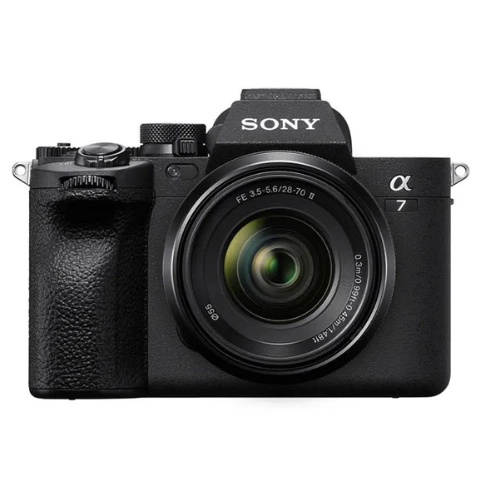 CAMARA FULL FRAME SONY A7 IV CON LENTE ZOOM 28–70 MM II - 1