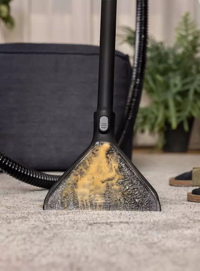 ASPIRADORA KARCHER  LAVA TAPICES 1000W SE4 BLANCA - 5