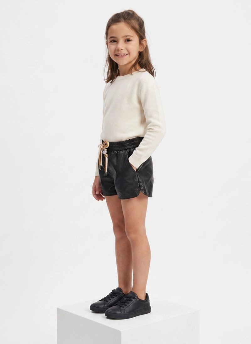 SHORT ECOCUERO NIÑA SIMIL CUERO CON CORDON AJUSTABLE - 3