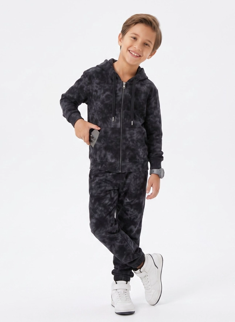 CONJUNTO BUZO TIE DYE NINO POLERON CON GORRO Y PANTALON - 3