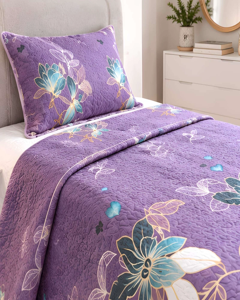 CONJUNTO CUBRECAMA 1.5 PLAZAS CON ALMOHADA Y FUNDA - 1