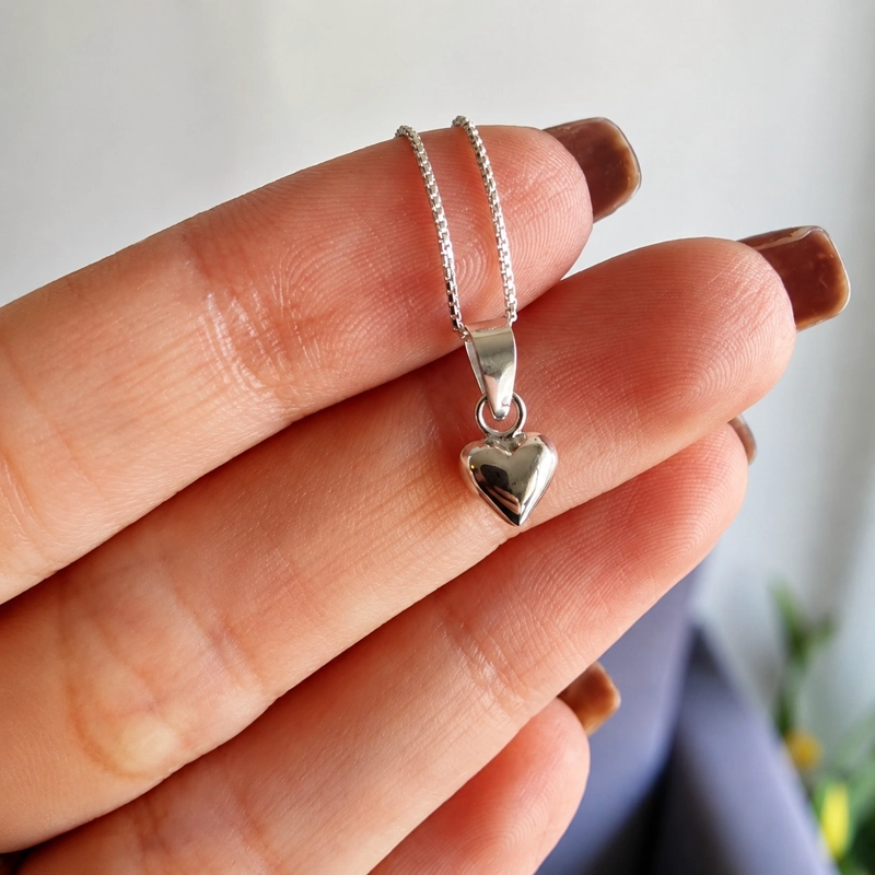 COLLAR CORAZON MINIMALISTA PLATA LEY 925 - 2