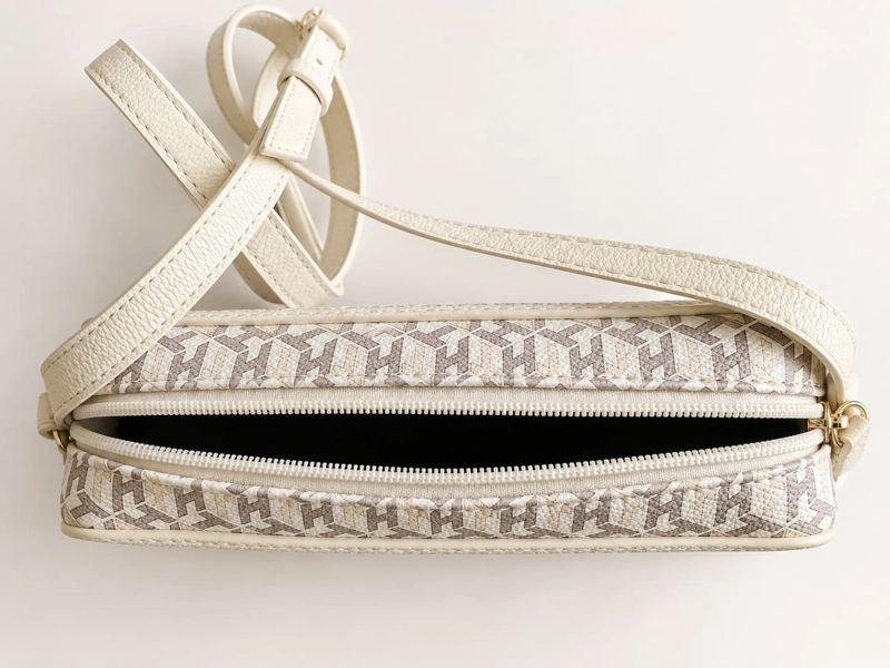 CARTERA STEVE MADDEN MONOGRAM - 3