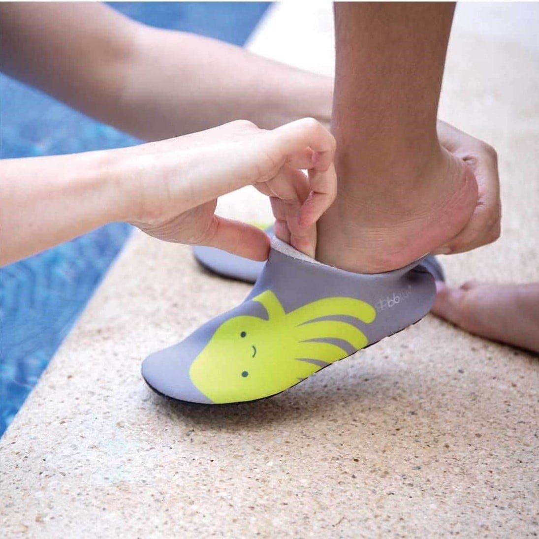 ZAPATILLAS DE AGUA SHOÖZ TALLA M - 2