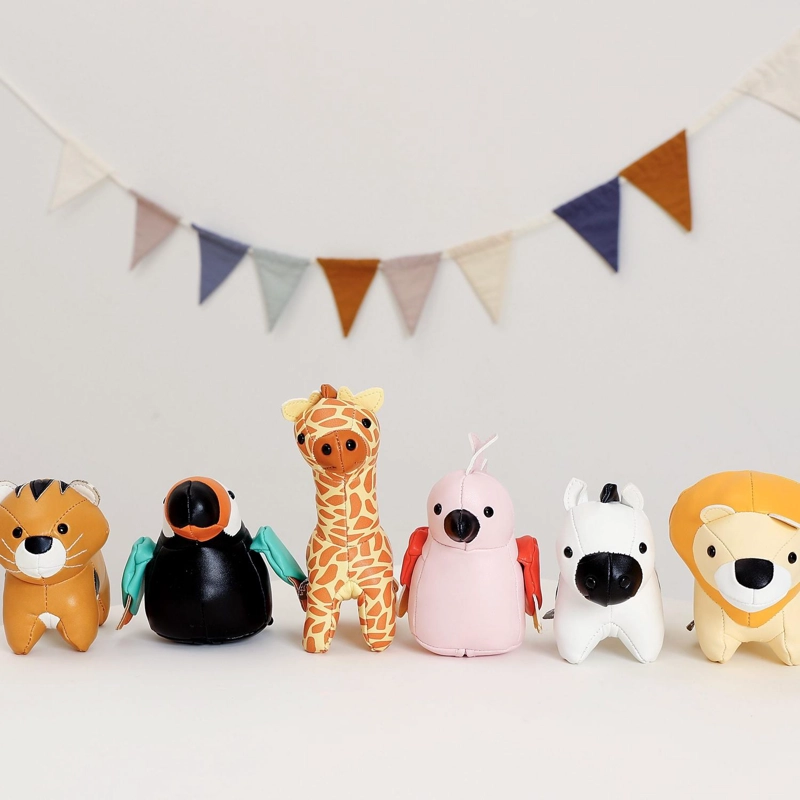PELUCHE TINY FRIENDS JEAN EL TUCÁN 303037 - 2