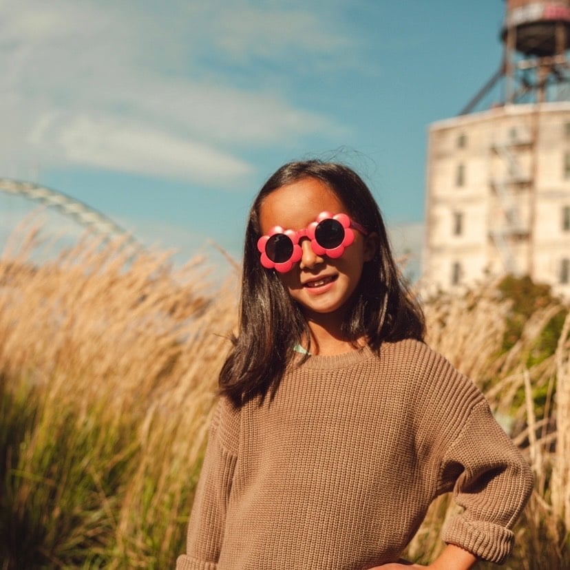 LENTES SOL REAL SHADES NIÑOS FLORES 4+ FUCSIA - 2