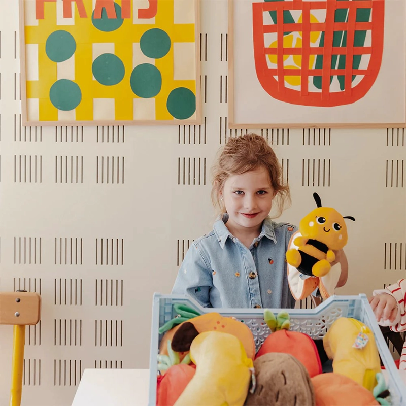 PELUCHE BUZZET LA ABEJA – MANDARINA - 5