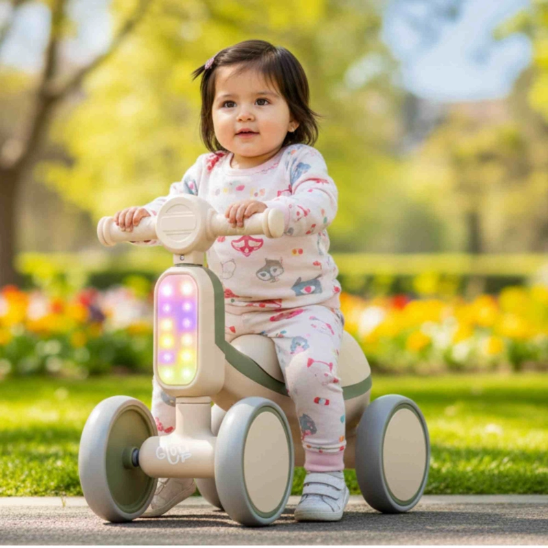 Cuatriciclo Infantil con Luz y Sonido Bambi Verde GlowUp - 5