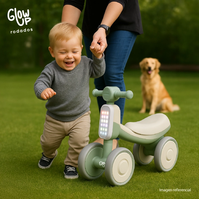 Cuatriciclo Infantil con Luz y Sonido Bambi Verde GlowUp - 7