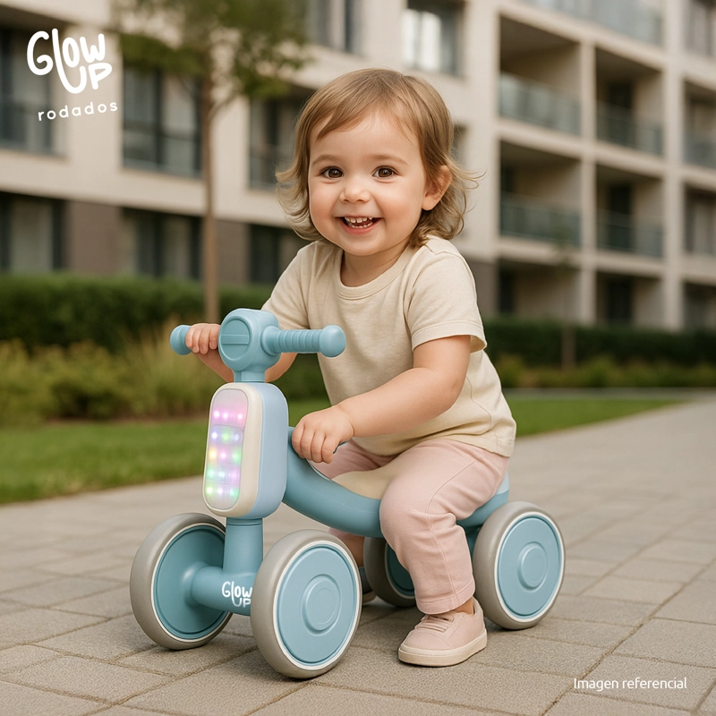 Cuatriciclo Infantil con Luz y Sonido Bambi Azul GlowUp - 7
