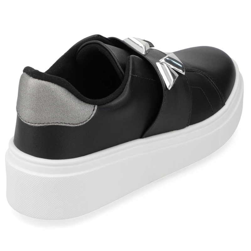 ZAPATILLA NEGRA VIZZANO - 5