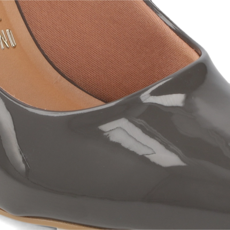 ZAPATO TACO ANCHO GRIS VIZZANO - 6