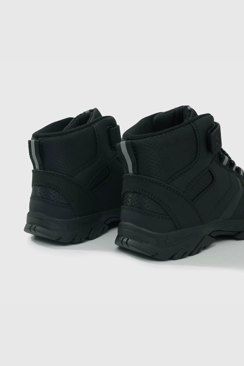 BOTIN ESCOLAR NEGRO CON VELCRO JUNIOR 2 - 5