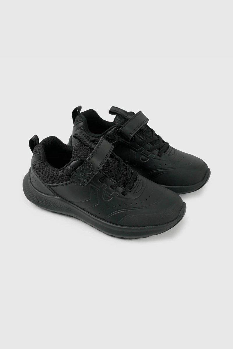 ZAPATILLA ESCOLAR NEGRA UNISEX CON VELCRO JUNIOR - 1