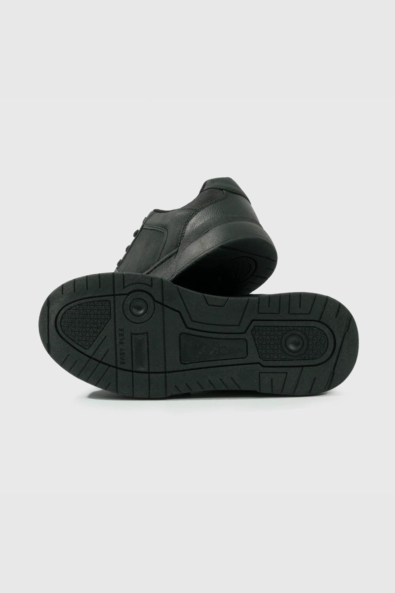 ZAPATILLA ESCOLAR NEGRA CON CORDON PARA NIÑO - 3