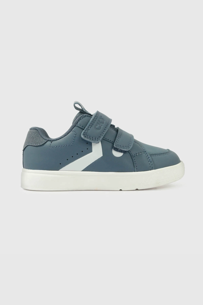 ZAPATILLA AZUL CON VELCRO - 2