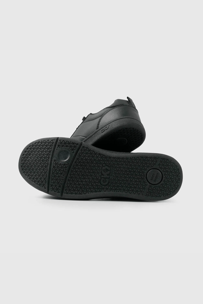 ZAPATILLA ESCOLAR NEGRA CON CORDON UNISEX - 3