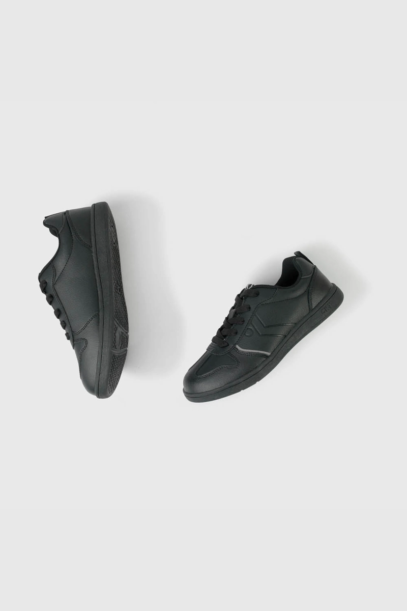 ZAPATILLA ESCOLAR NEGRA CON CORDON UNISEX - 4