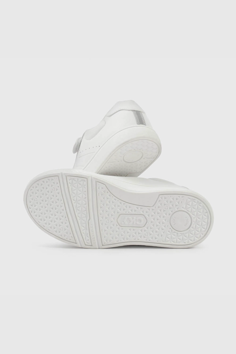 ZAPATILLA ESCOLAR BLANCA CON VELCRO - 3