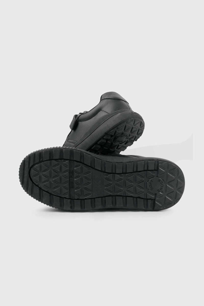 ZAPATILLA ESCOLAR NEGRA PARA NIÑO CON VELCRO SENIOR - 3