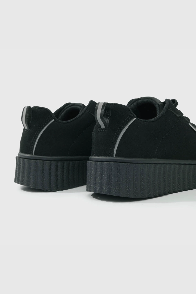 ZAPATILLA ESCOLAR NEGRA CON PLATAFORMA Y CORDON PARA NIÑA - 5