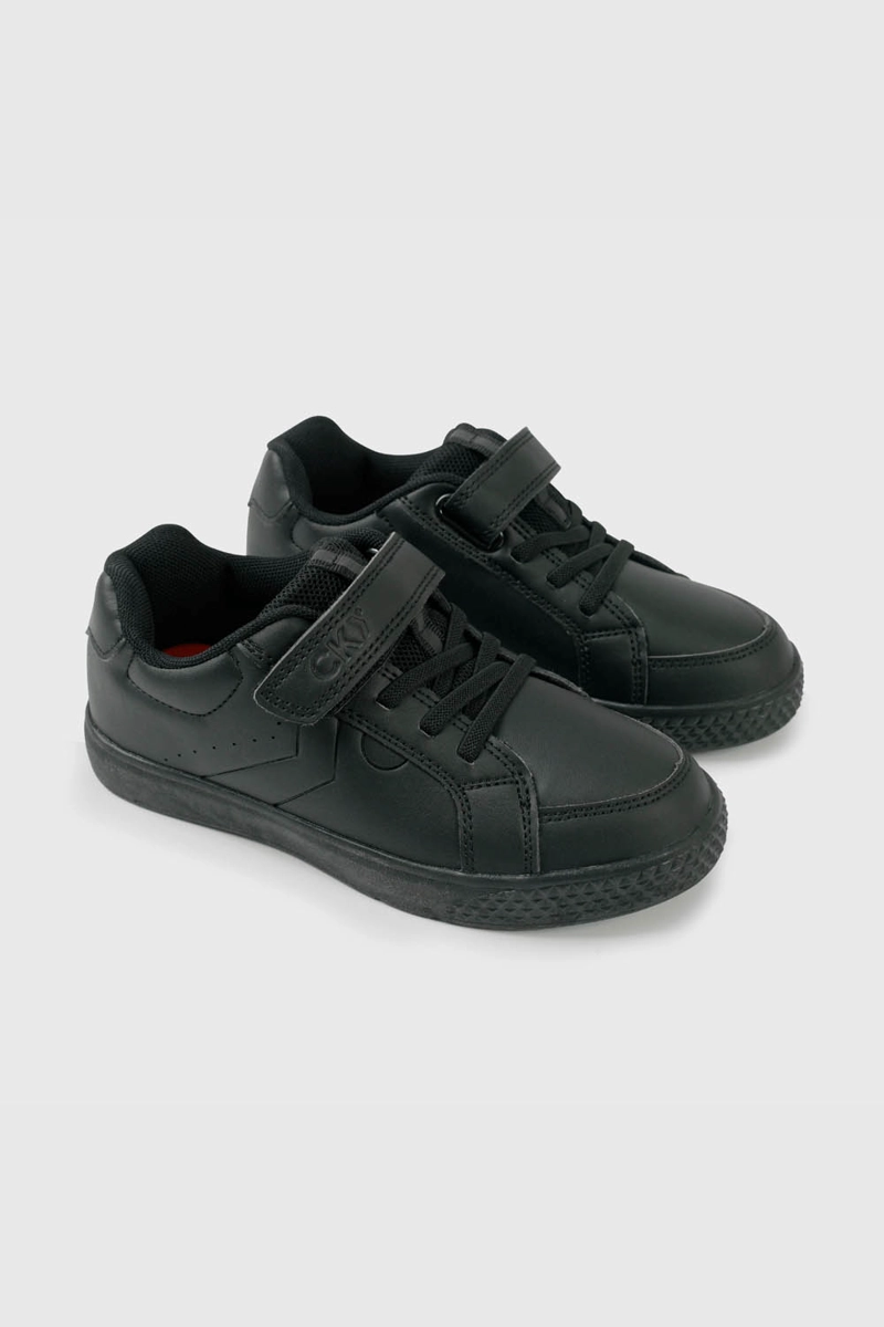 ZAPATILLA ESCOLAR UNISEX NEGRA CON VELCRO - 1